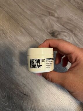 Authentic Beauty Concept - Replenish Hair Mask